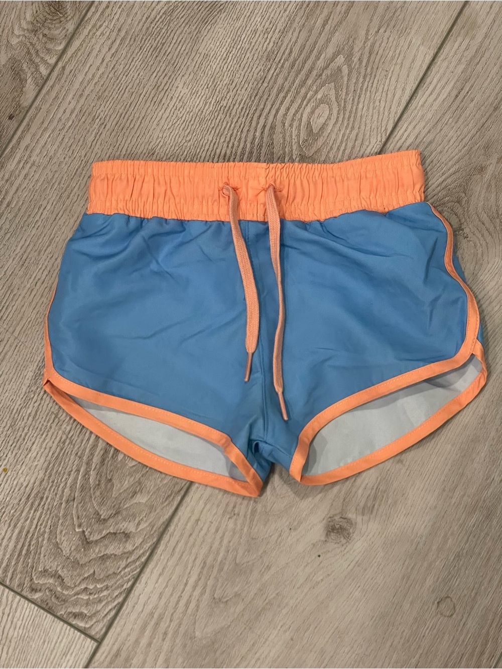 NWOT - Minnow boys boca blue contrast waistband boardie, size 2T